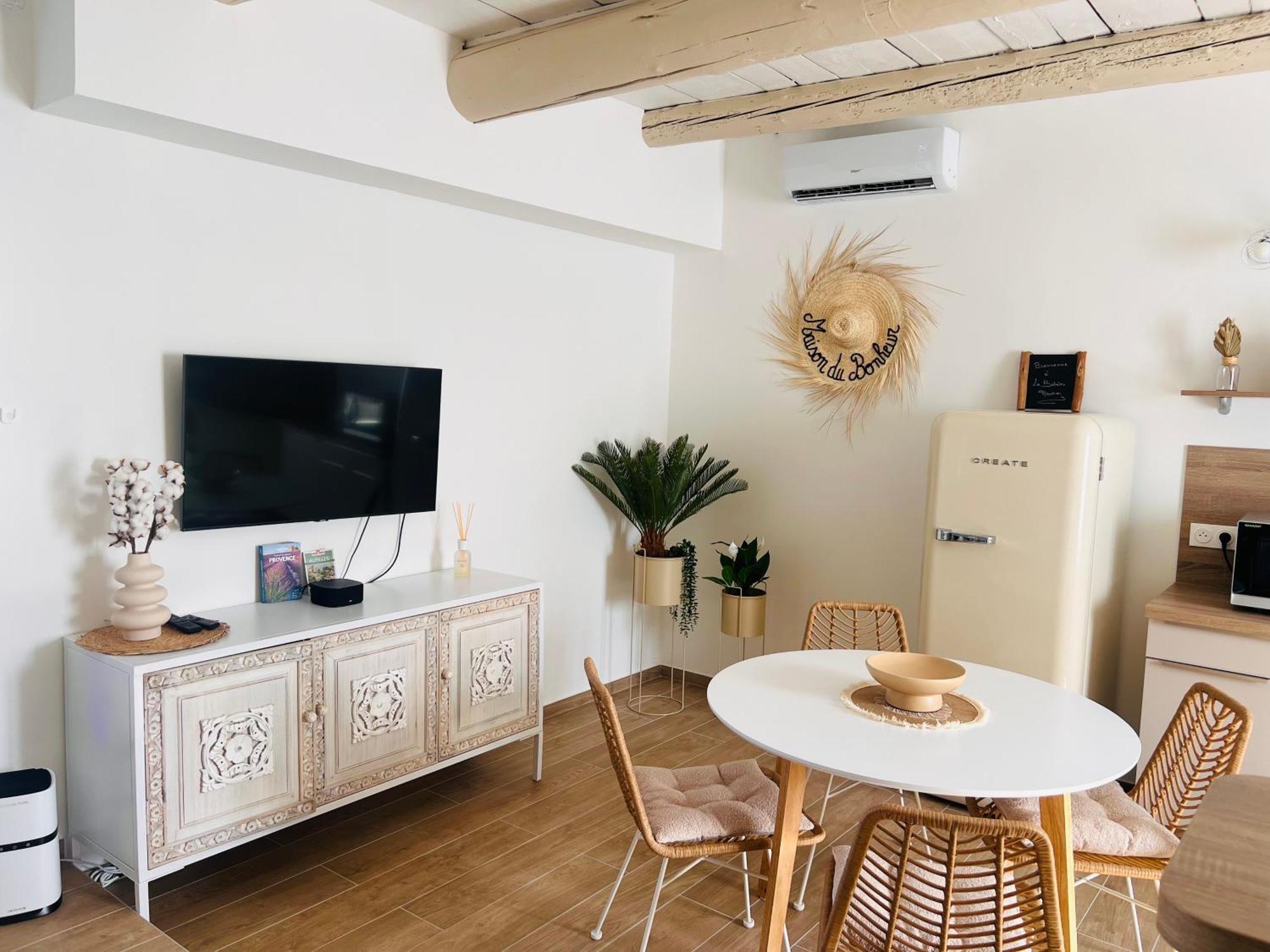 La Boheme Mouries Villa Екстериор снимка